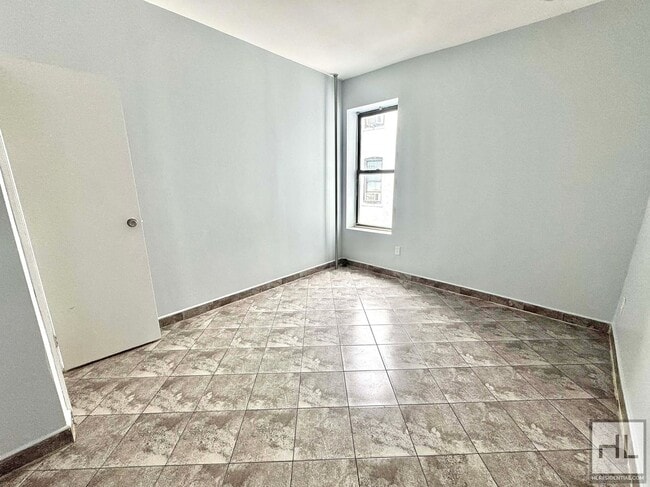 BAY 22 STREET, Unit C2 in Brooklyn, NY - Building Photo - Building Photo