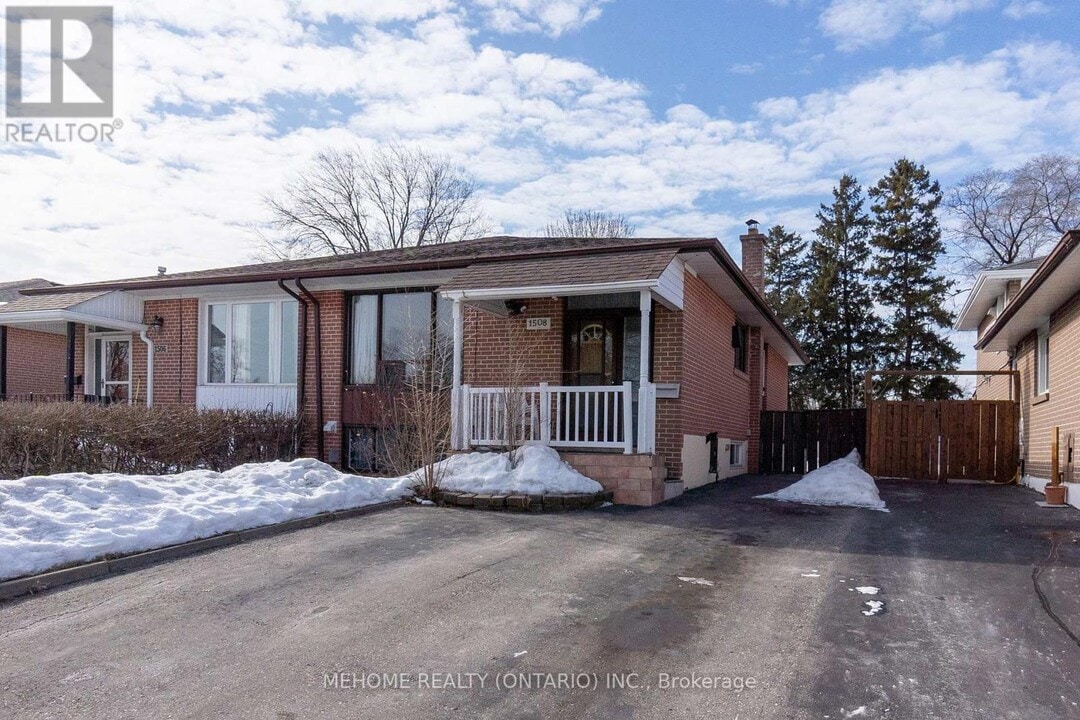 1508 Sandgate Crescent in Mississauga, ON - Building Photo