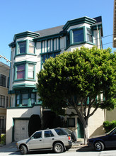 1322 Sacramento St in San Francisco, CA - Building Photo - Building Photo