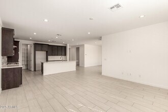 16547 Avenida del Sol W in Surprise, AZ - Building Photo - Building Photo