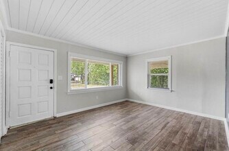 9119 Amherst Dr in Pensacola, FL - Building Photo - Building Photo