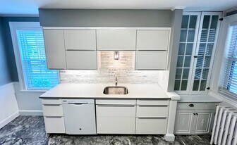 526 High St in Middletown, CT - Building Photo