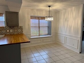 703 Red Oak Dr in Lewisville, TX - Building Photo - Building Photo