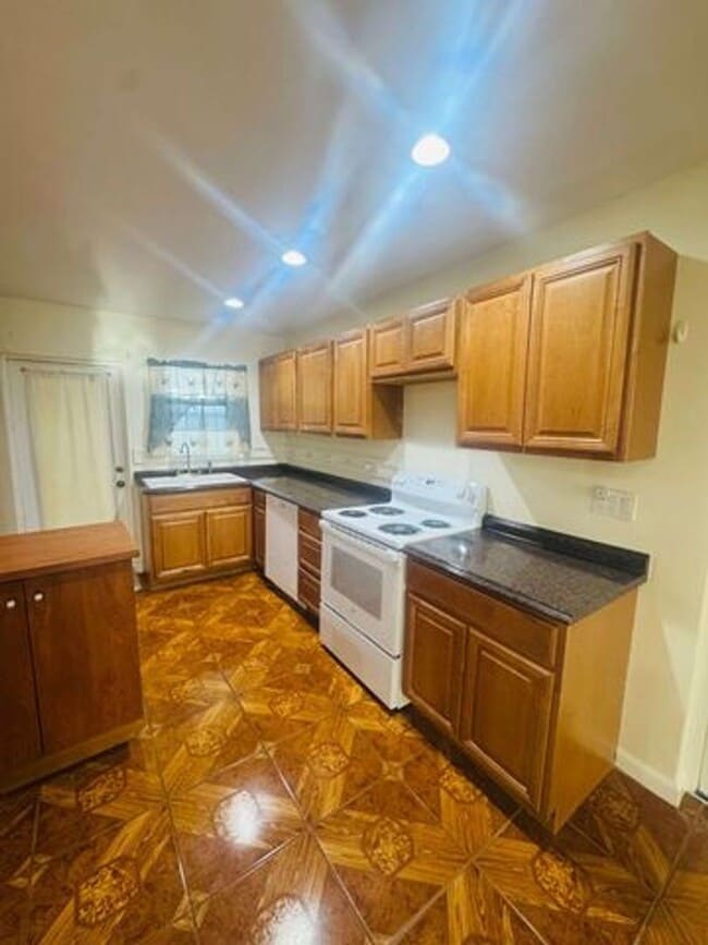 property at 782 Orchid Dr