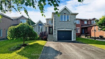56 Livia Herman Way in Barrie, ON - Building Photo