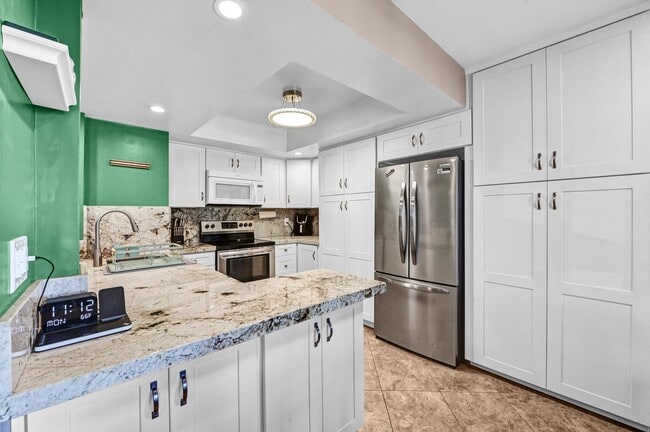 760 Silver Dr in Vista, CA - Building Photo - Building Photo