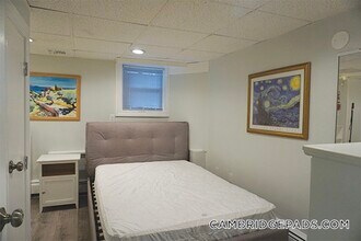 25 Lambert St, Unit B in Cambridge, MA - Foto de edificio - Building Photo