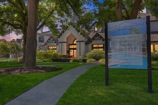 Huntington in Boise, ID - Building Photo