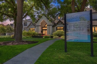 Huntington in Boise, ID - Foto de edificio - Building Photo