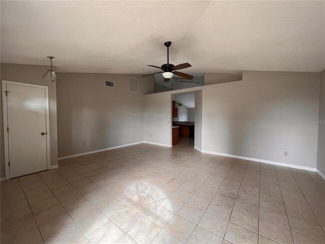 8013 Gamboge Ct in Orlando, FL - Building Photo - Building Photo