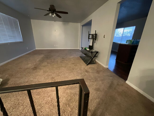 324 W 2300 S in Clearfield, UT - Building Photo - Building Photo