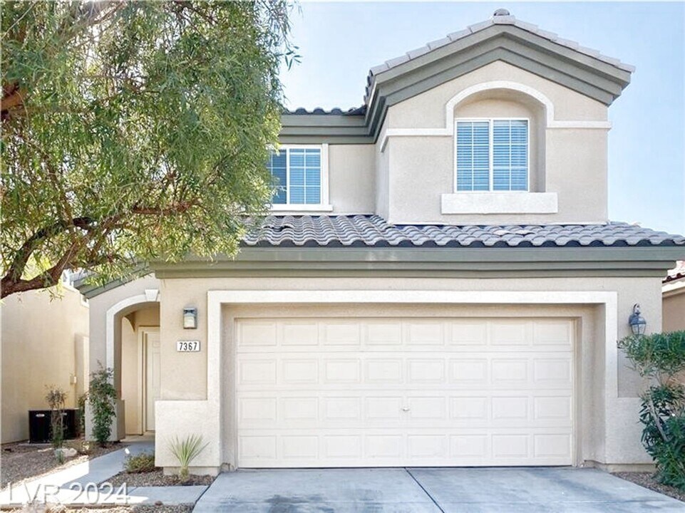 7367 Moores Mill Ct in Las Vegas, NV - Building Photo