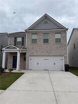 2957 Cottage Ln in College Park, GA - Building Photo