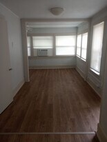 223-2B2 N Hollywood Ave in Daytona Beach, FL - Building Photo