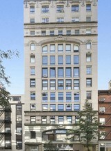 Co-Op Building in New York, NY - Building Photo - Building Photo