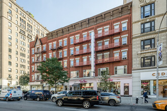 2270-2276 Broadway in New York, NY - Foto de edificio - Building Photo