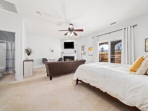 2947 Imperial Oaks Dr in Raleigh, NC - Building Photo - Building Photo