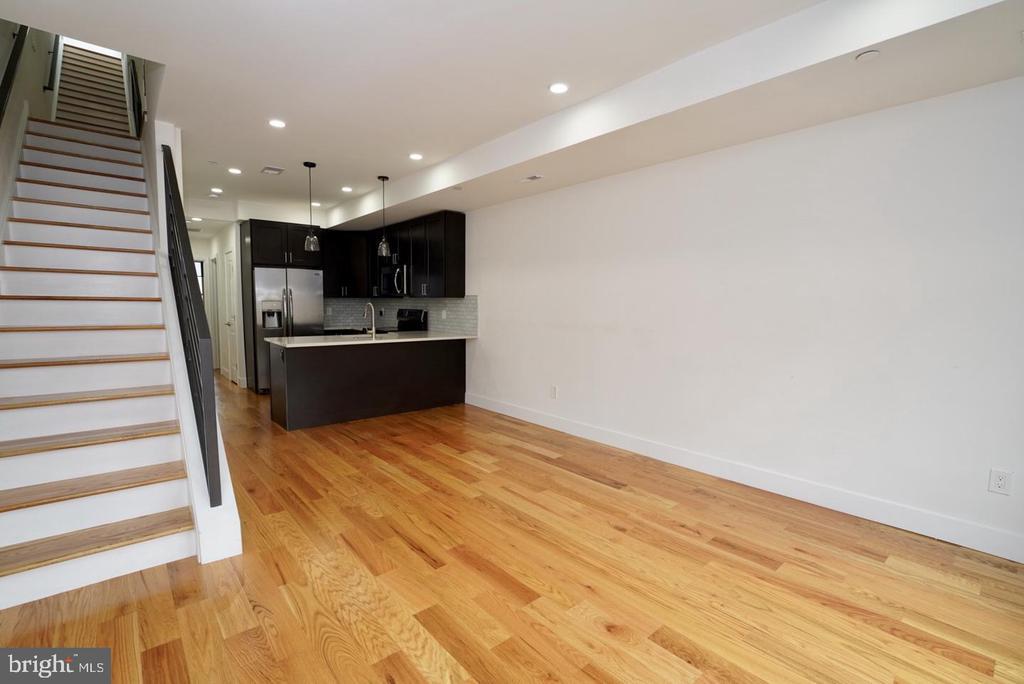 2015 N 5th St in Philadelphia, PA - Building Photo