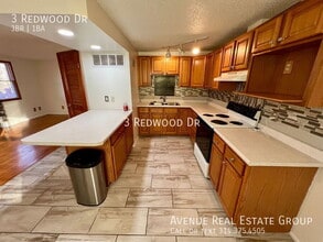 3 Redwood Dr in Florissant, MO - Building Photo - Building Photo