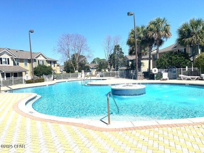 504 Lighthouse Rd