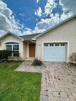 510 Blackbird Ln in Poinciana, FL - Building Photo