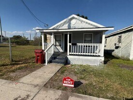 516 E Laura St in Plant City, FL - Building Photo