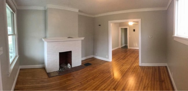 4222 Broadway in Grove City, OH - Foto de edificio - Building Photo