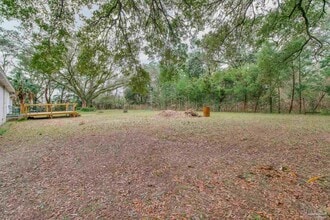 2063 Ryale Rd in Gonzalez, FL - Building Photo - Building Photo