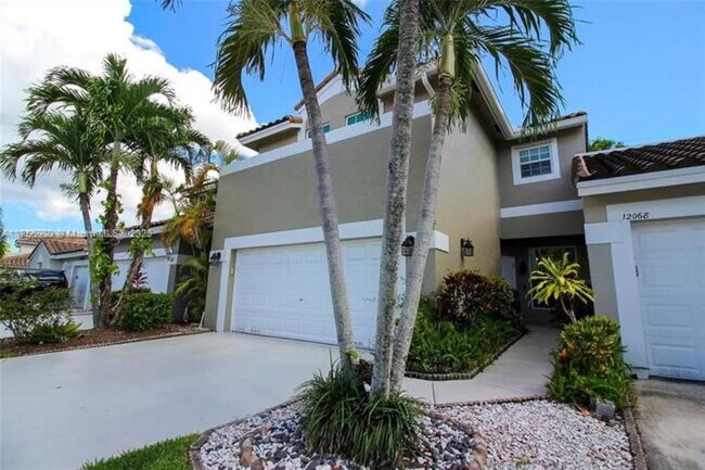 12056 NW 56th St in Coral Springs, FL - Building Photo - Building Photo