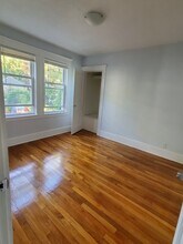 13 Olcott St in Watertown, MA - Building Photo - Building Photo