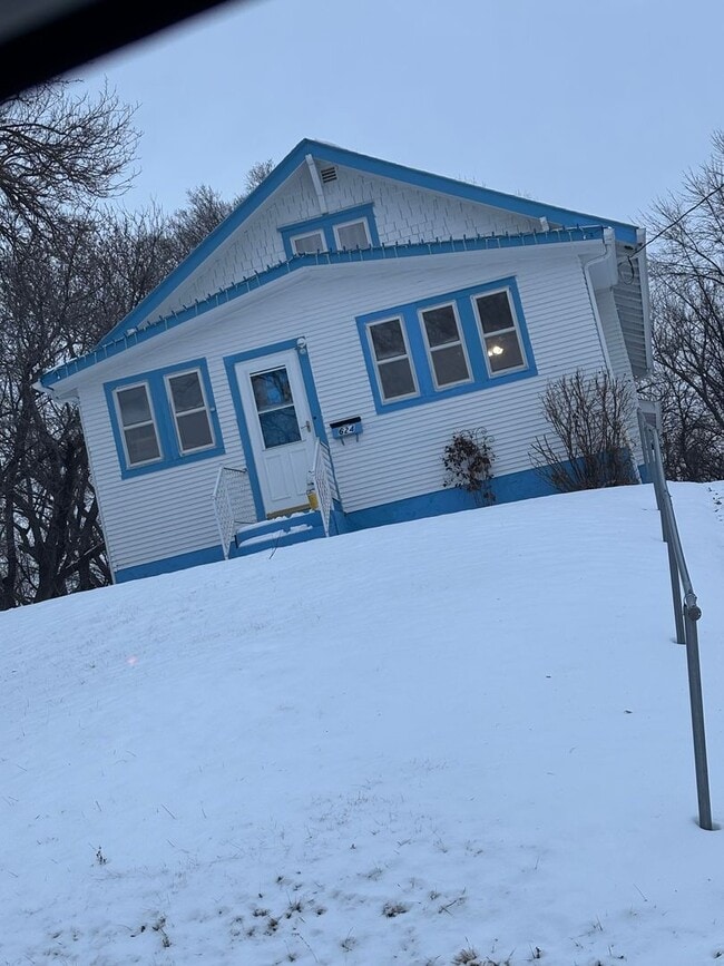 624 N Lewis Ave in Sioux Falls, SD - Building Photo - Building Photo