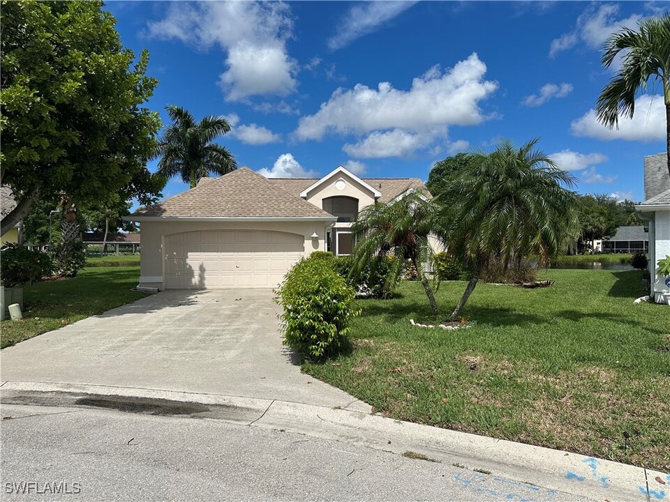9140 Greenleaf Ct in Ft. Myers, FL - Building Photo