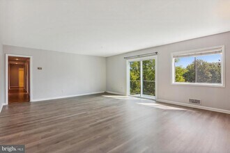 10631 Montrose Ave in Bethesda, MD - Building Photo - Building Photo