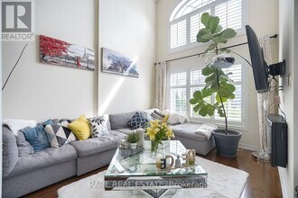 1428 Arborwood Dr in Oshawa, ON - Building Photo - Building Photo