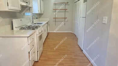 2771 Skyland Dr NE in Atlanta, GA - Building Photo - Building Photo