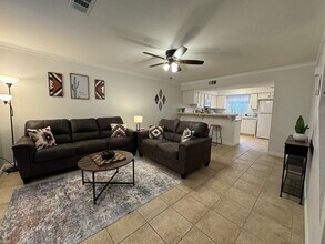 201 Riverfront Dr in Bullhead City, AZ - Building Photo - Building Photo