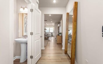 805 Falls Grove Trl in High Point, NC - Building Photo - Building Photo