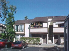 9149 Village Glen Dr, Unit 283 in San Diego, CA - Building Photo