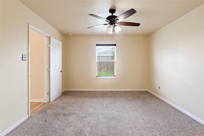 9427 Gold Mountain Dr in Rosharon, TX - Building Photo - Building Photo