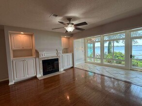 806 Regatta Dr in Niceville, FL - Building Photo - Building Photo