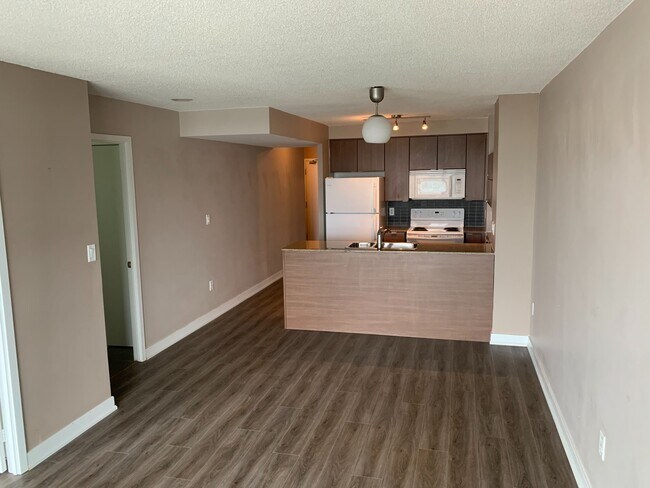 11-1511 Brunel Ct in Toronto, ON - Building Photo - Building Photo
