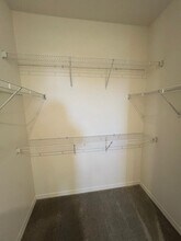 1230 Wycliffe Wy in St. Cloud, FL - Foto de edificio - Building Photo