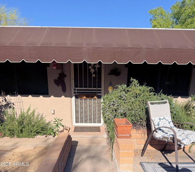 property at 6604 E Dove Valley Rd