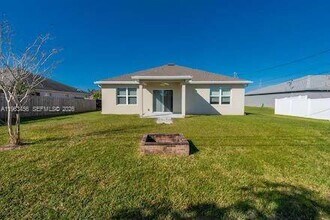 1781 SW Cinema St in Port St. Lucie, FL - Building Photo - Building Photo