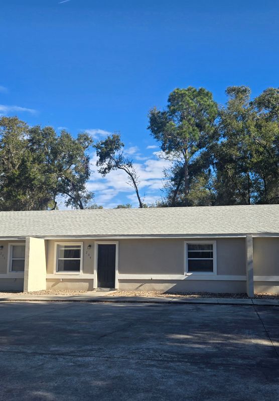 204 Tyres Alley in Bronson, FL - Building Photo - Building Photo