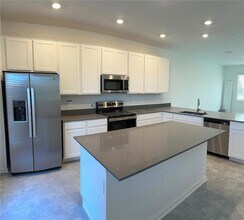 15621 Water Spring Blvd in Winter Garden, FL - Foto de edificio - Building Photo