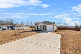 1830 Wildhorse Dr in Sumter, SC - Building Photo - Building Photo