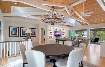 491 17th Ave S in Naples, FL - Building Photo - Building Photo