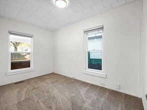 610 Scott St in Bloomington, IL - Building Photo - Building Photo