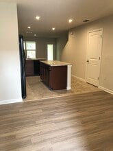 5941 Creekside Crossing Dr in Jacksonville, FL - Building Photo - Building Photo